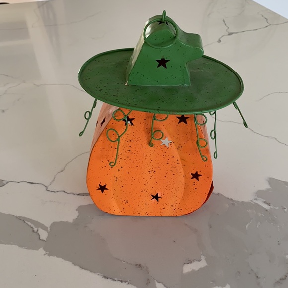 ๐3/$15๐Pumpkin Metal Candle Holder Decoration - Picture 4 of 5